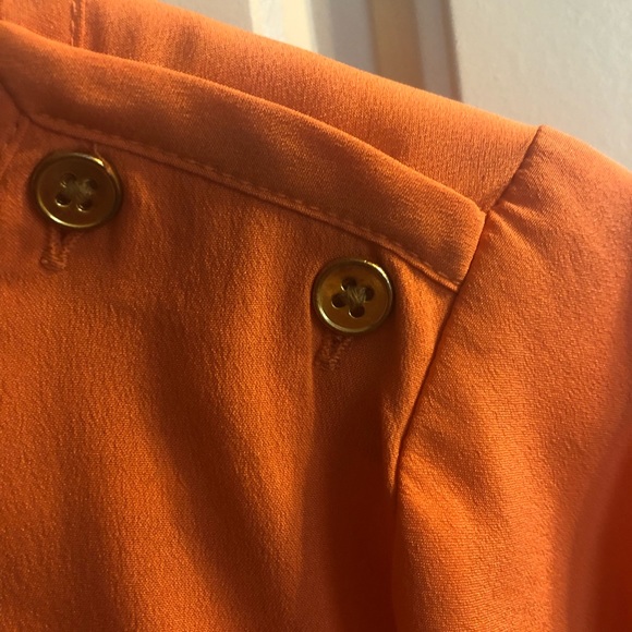 Banana Republic Orange blouse - Picture 7 of 7